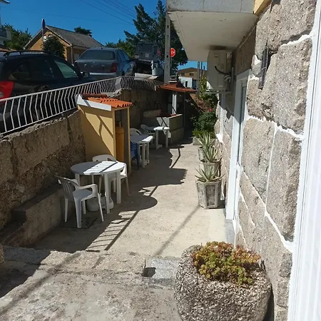 Casas Do Castelo * Aldeia da Serra (Guarda)