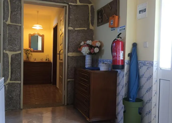 Casas Do Castelo * Aldeia da Serra (Guarda)